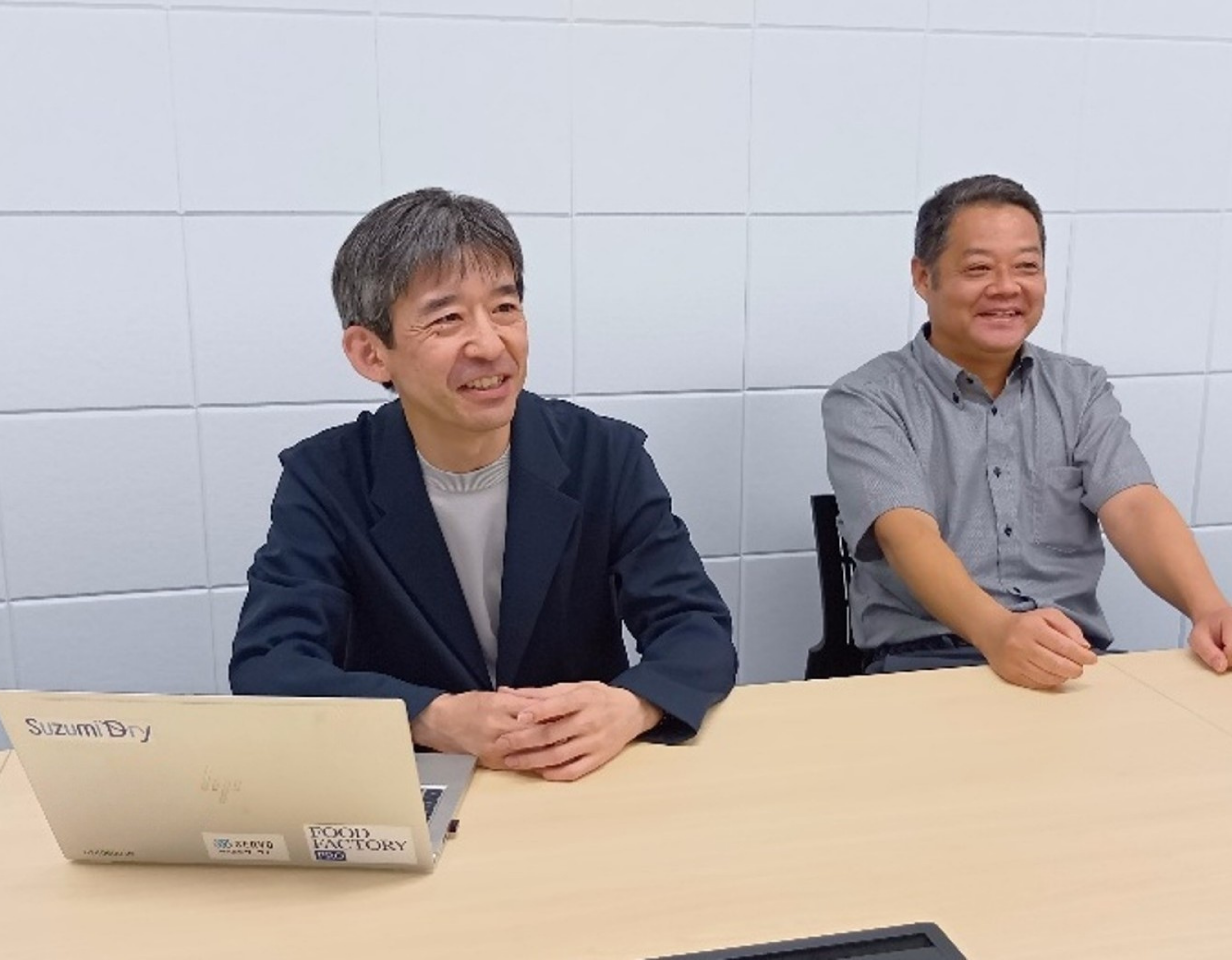 サーヴォ取材中の様子