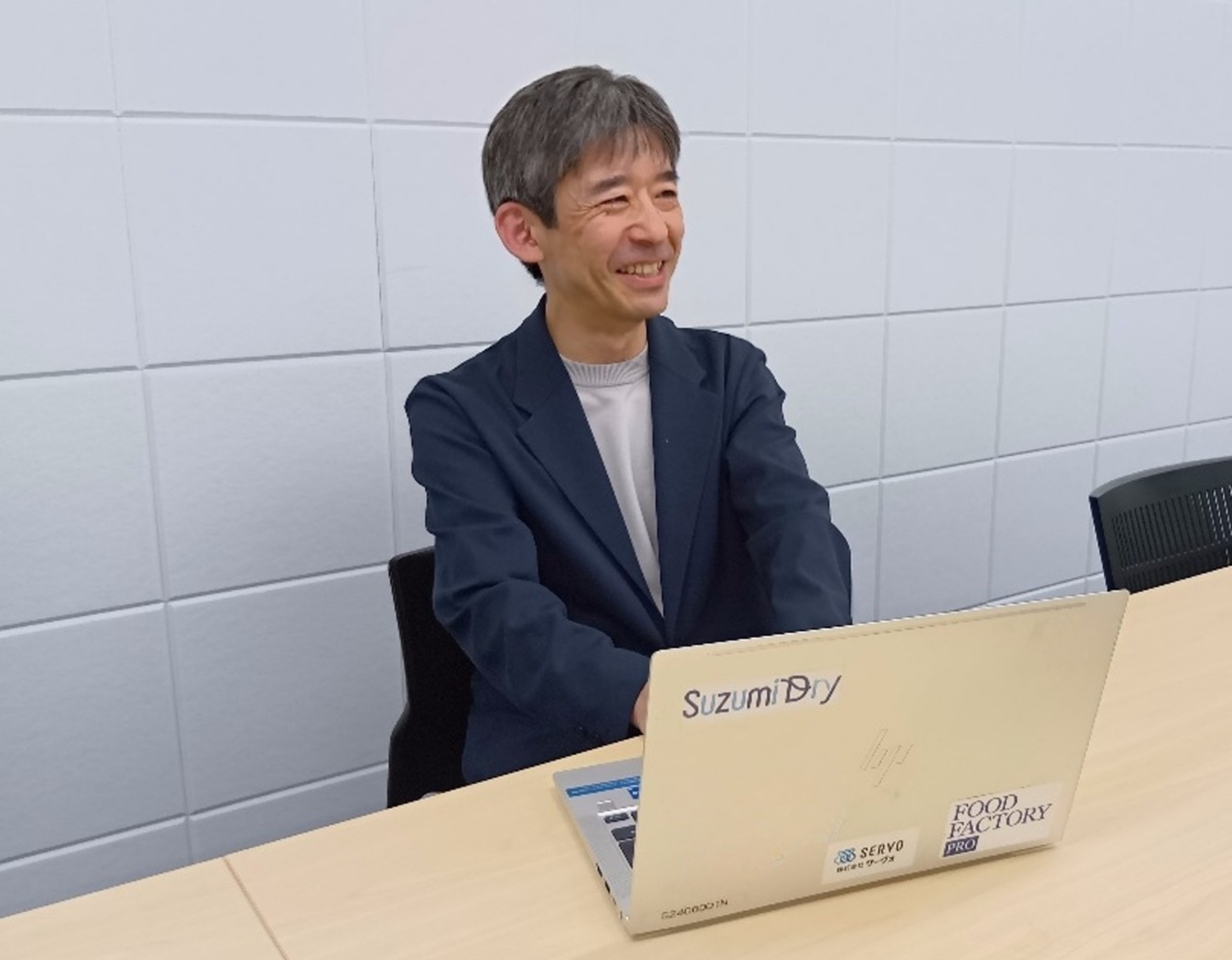 サーヴォ取材中の様子